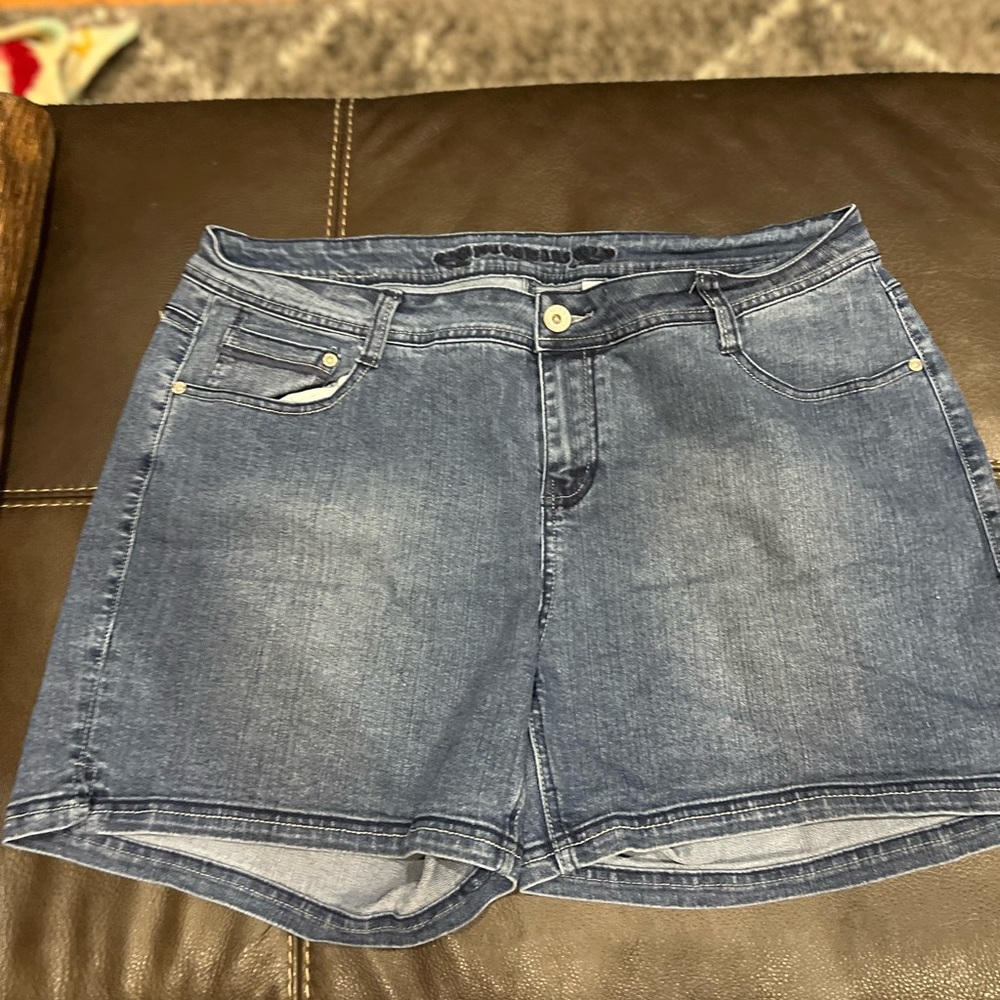 Mudd jeans, size 20